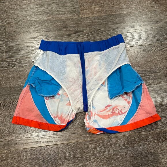 FARM Rio Multicolor Swim Shorts - Picture 5 of 9